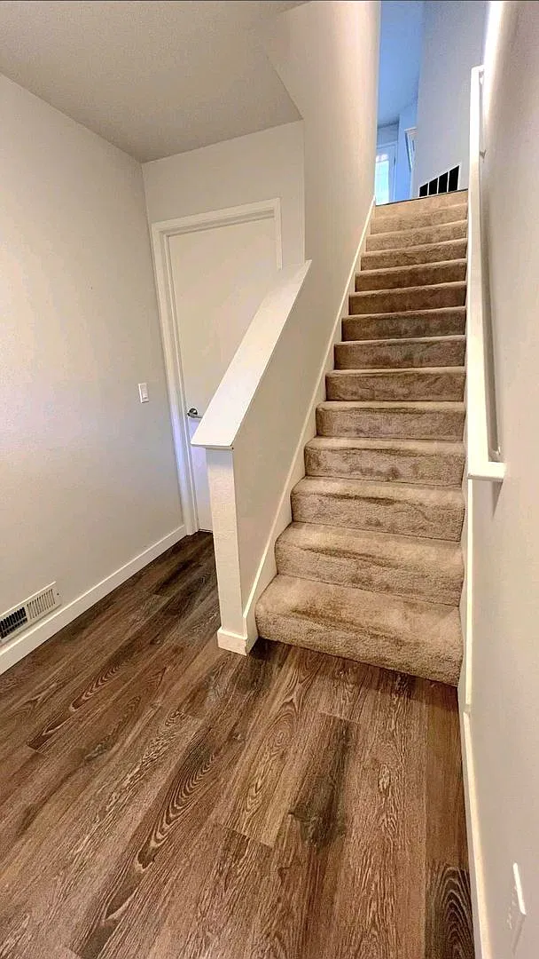 Kirkland 2 Bedroom 2.5 Bath Springbrook Community Townhomes — Photo 2