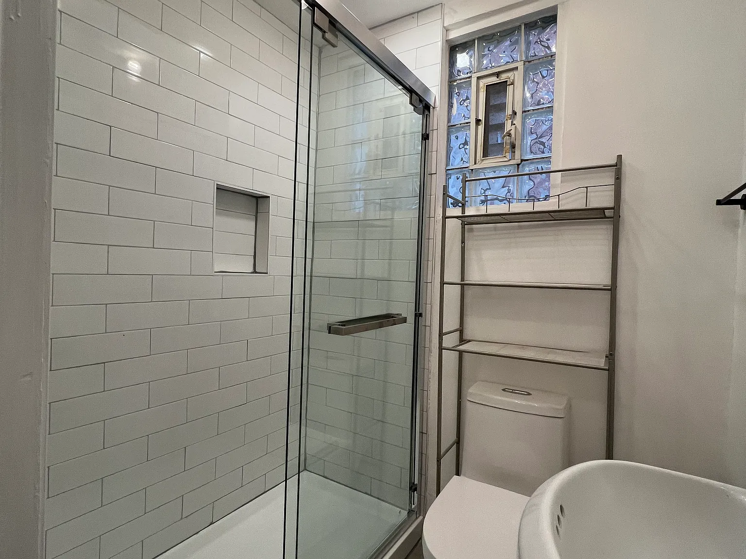 1528 S Broad Street — Photo 3