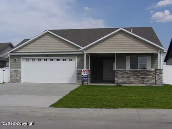 1215 Big Sky St, Gillette, WY 82718