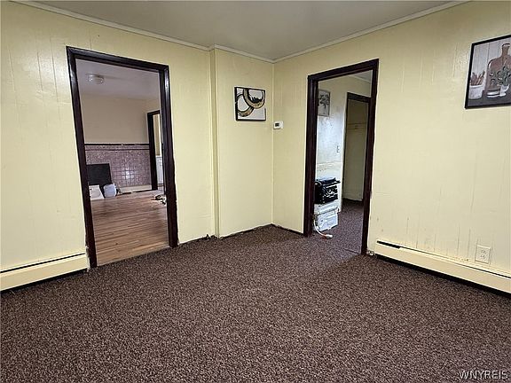 4th image of 34 Woltz Ave