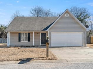 1199 King Arthur Ct, Alabaster, AL 35007