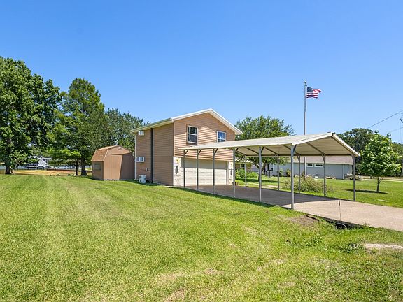 4th image of 227 Scenic Rd