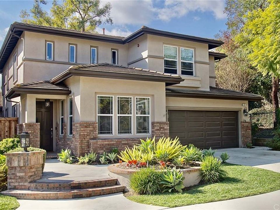 1st image of 2 Minford Cir
