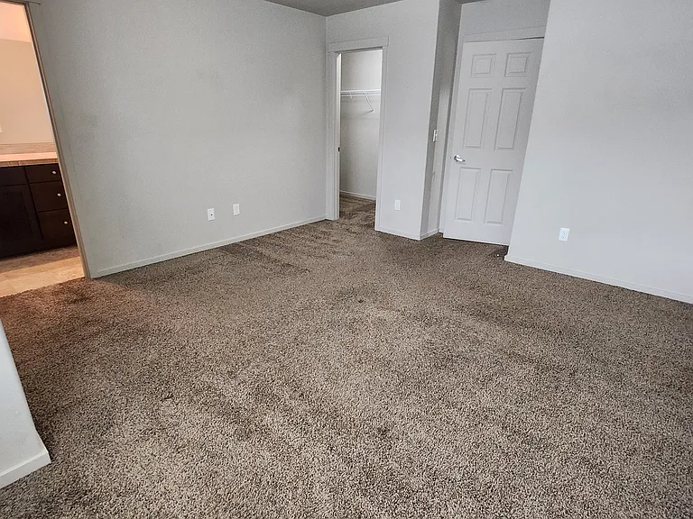 1417 NE 83rd Dr — Photo 19