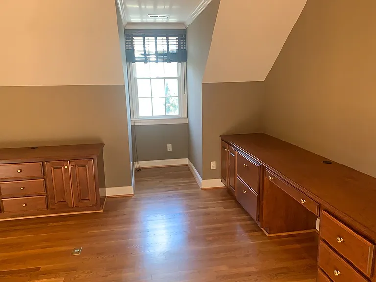 101 Westbury — Photo 14