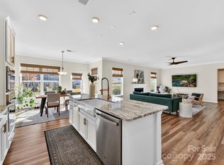 244 Bouchard Dr, Waxhaw, NC 28173