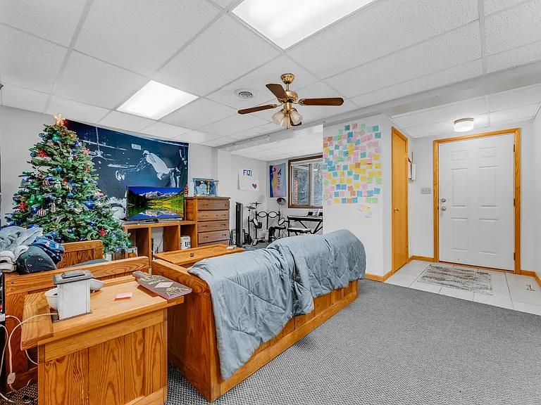 732 Weaver St #A — Photo 8