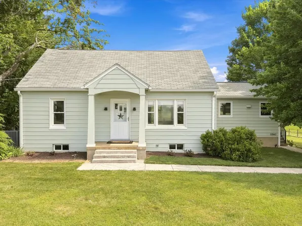 37860 Charles Town Pike, Purcellville, VA 20132