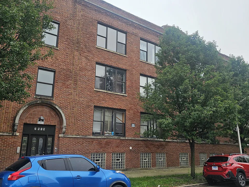 2919 W Fillmore St #2