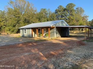 1016 L A Brister Rd, Summit, MS 39666