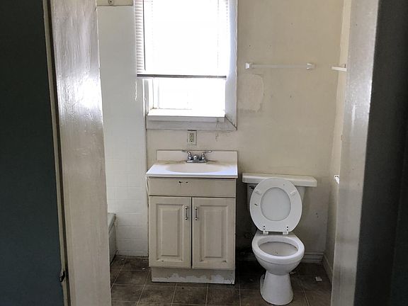 2nd image of 32209 Yucaipa Blvd