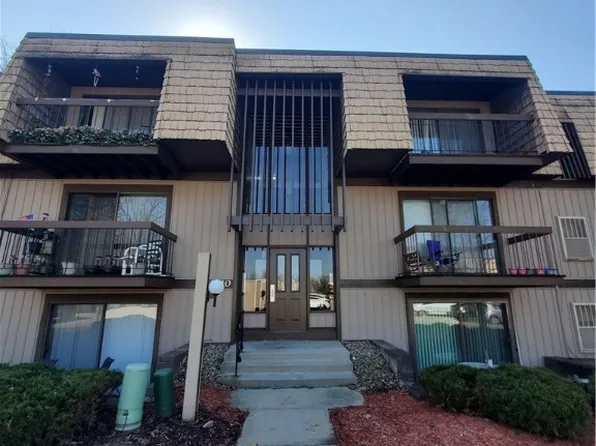 9510 Cove Dr Unit C11, North Royalton, OH 44133