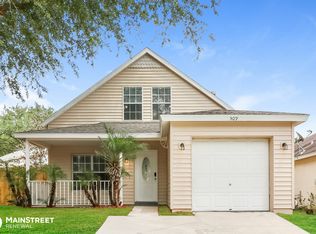 509 Cape Cod Cir, Valrico, FL 33594