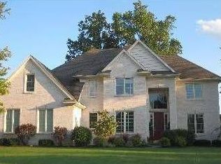8711 Birch Bark Dr, Sylvania, OH