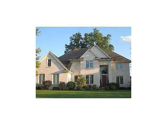 8711 Birch Bark Dr photo 1