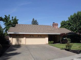 4887 Thousand Oaks Ct, Carmichael, CA 95608