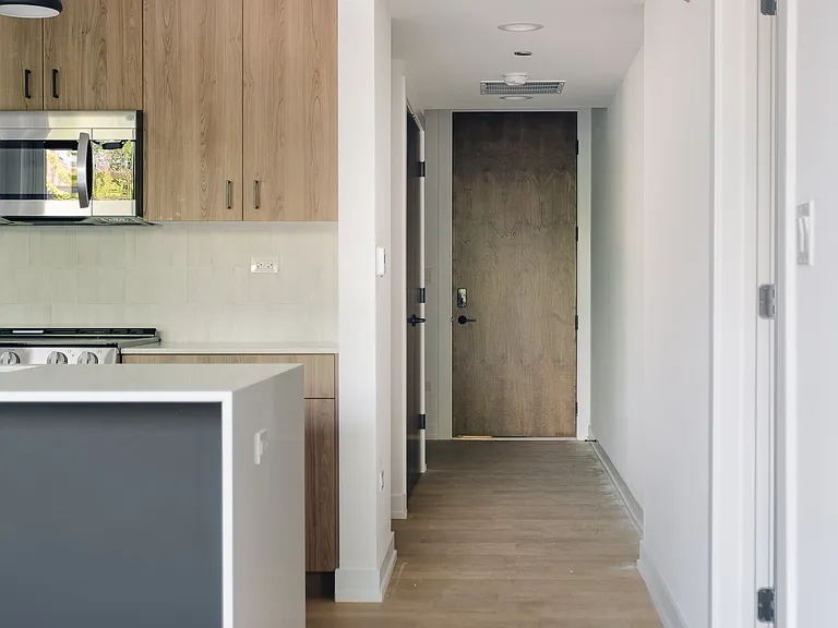 2 Bedroom, 2 Bath (05 Tier)