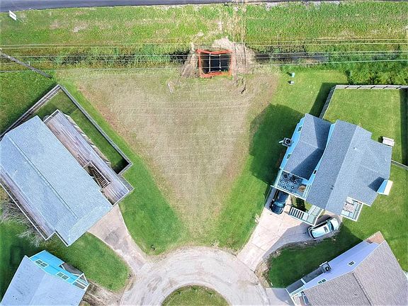 4th image of 4400 Tampico Way