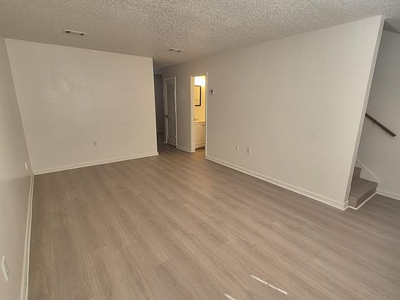 5th image of 618 Gap Creek Dr Unit 30