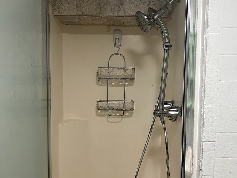 270 Fowler Ave — Photo 14