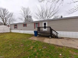 40 Oakwood Dr, Beloit, OH