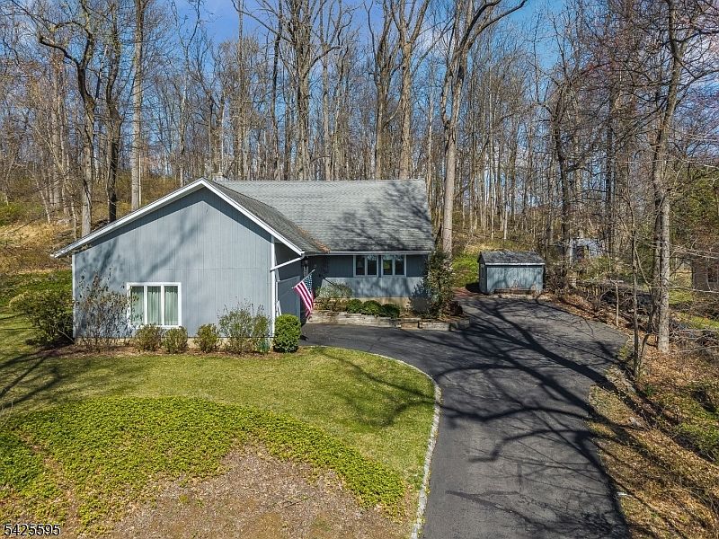 1st image of 296 Andersen Rd