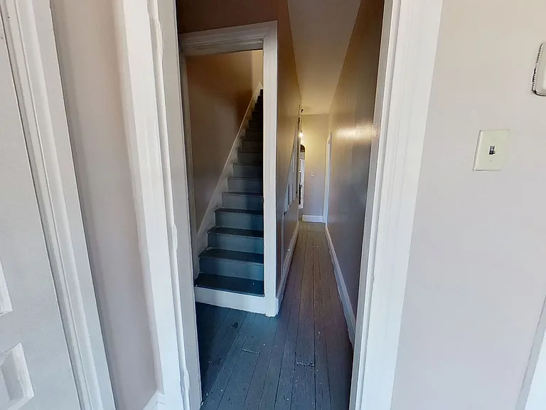702 W Philadelphia St #2 — Photo 8