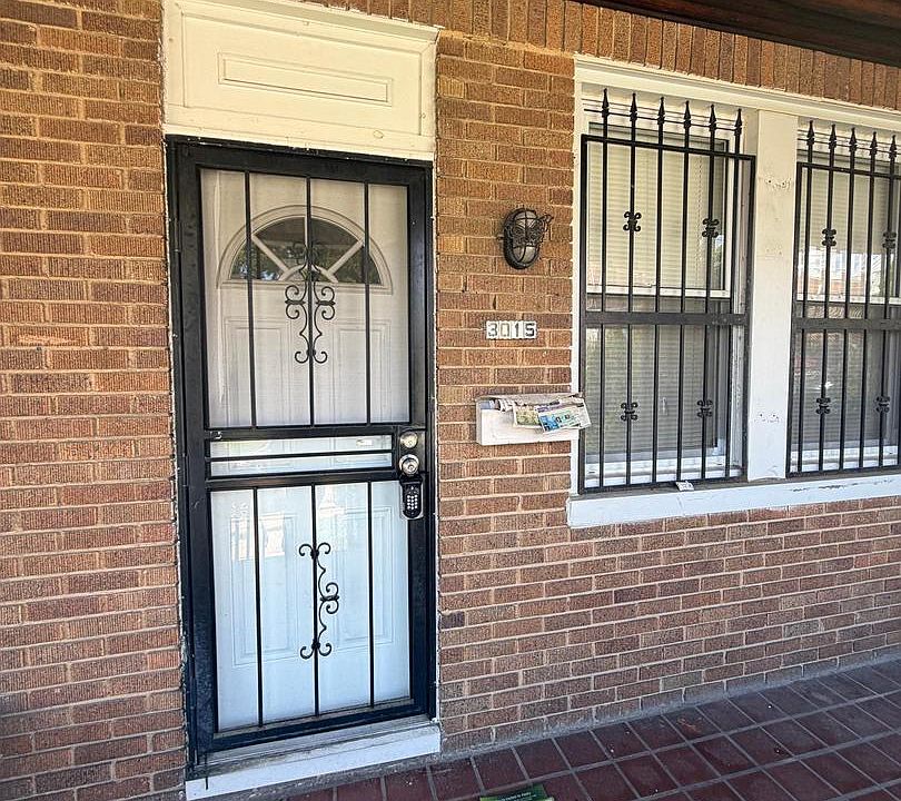 2nd image of 3015 Mayfield Ave