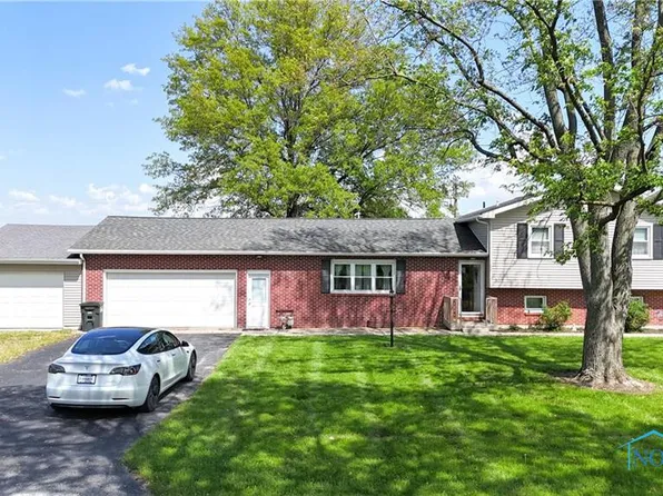 307 N 3rd St, Oakwood, OH 45873