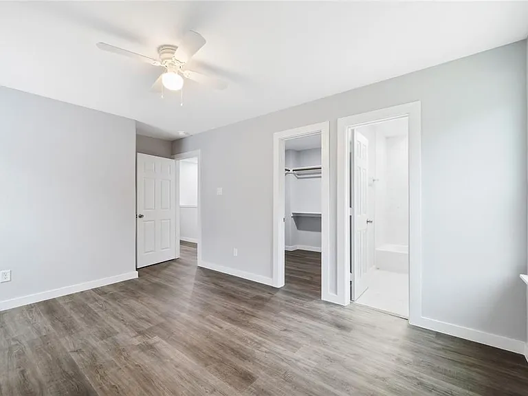 8215 Crestview Dr #A — Photo 18