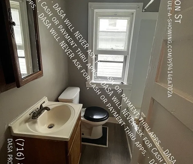 32 Stanton St — Photo 15