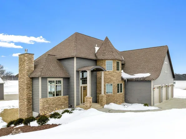 29415 211th Ln, Henderson, MN 56044