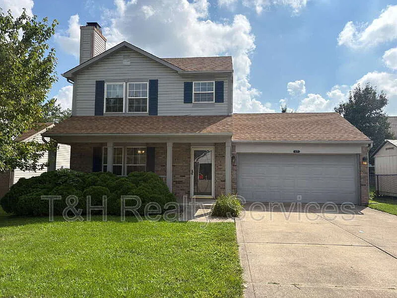427 Grand Woods Dr