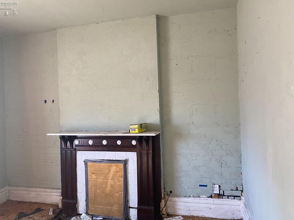 920 Indiana Ave, Toledo, OH 43607 Zillow