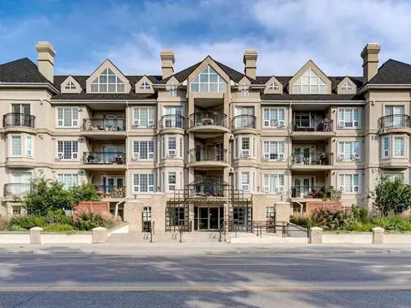 630 SE 10th St NW #306, Calgary, AB T2N 1W3