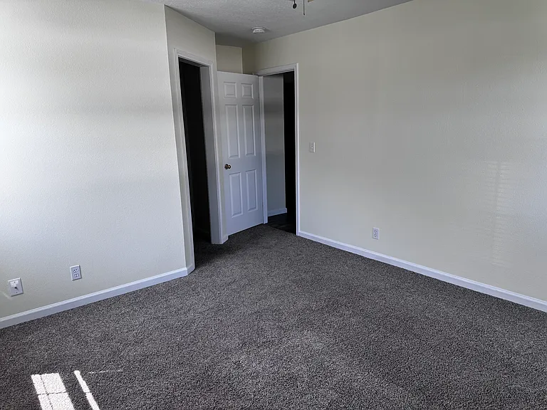 815 S Greenwood Dr — Photo 6
