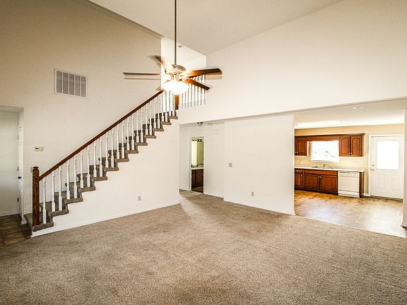 4th image of 8633 Clito Rd