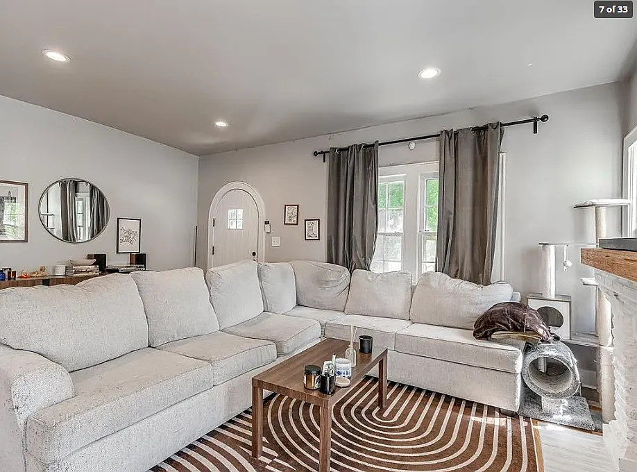 2 bed, 1239 sqft, $1,450 — Photo 4