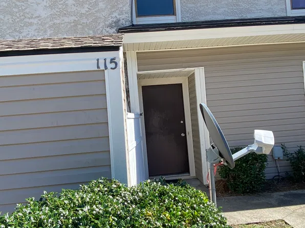 727 S Main St, Hinesville, GA
