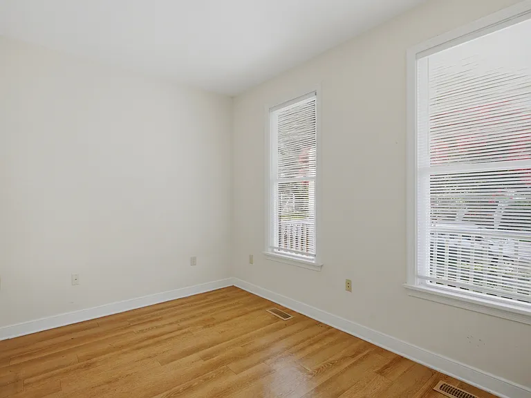 1706 W Moore St — Photo 11
