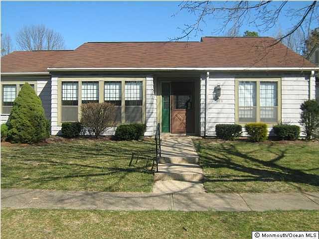 1st image of 587 Burtons Court #B