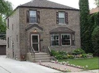 2511 W 114th St, Chicago, IL 60655