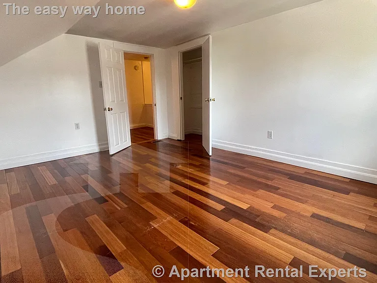 70-72 School St #2 — Photo 15