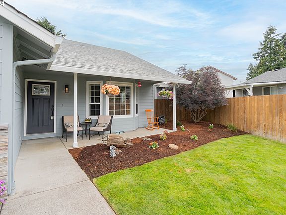 2nd image of 10312 NE 96th St