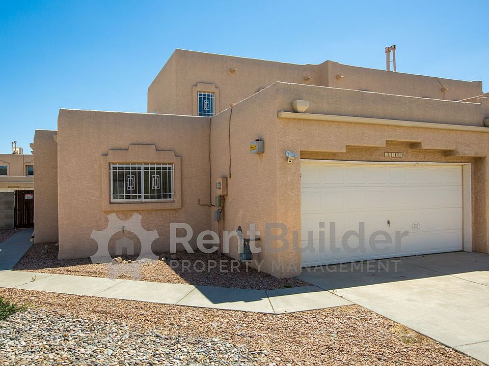 1st image of 11320 Campo Del Oso Ave NE