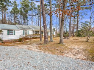 9826 Waltham Dr, Henrico, VA 23238