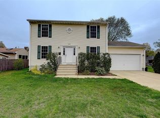 1287 Pawtucket Ave, Rumford, RI 02916