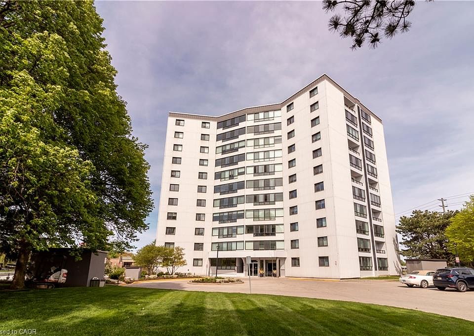 1st image of 250 Glenridge Dr #401