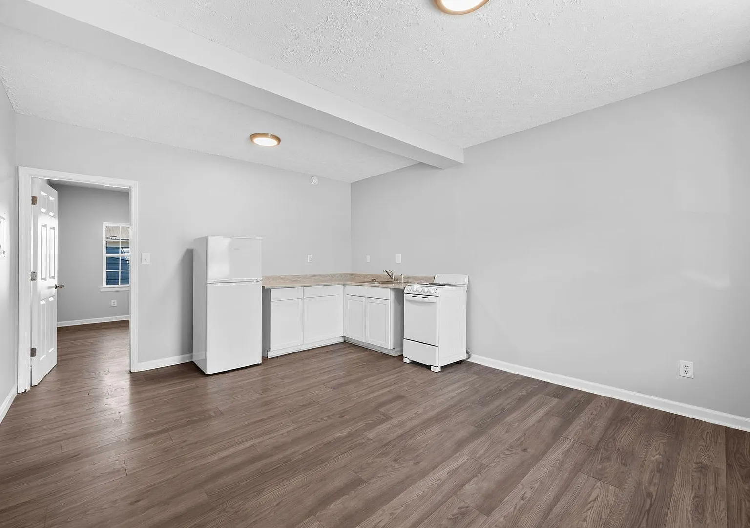 2510 Fort Campbell Blvd — Photo 2