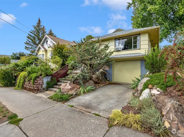4506 S Othello Street, Seattle, WA 98118